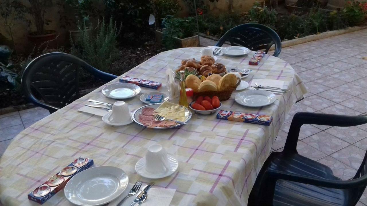 Bed And Breakfast Hibiscus Alghero Extérieur photo
